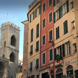 Exclusive Really Downtown - Free Private Parking Included! , Genoa Italy